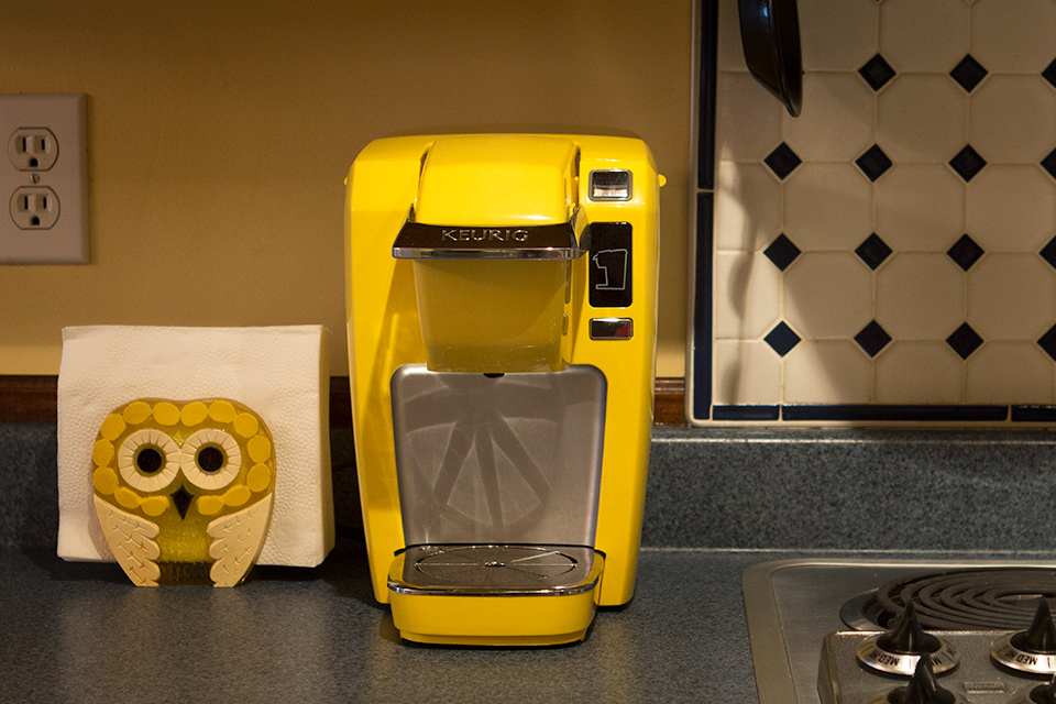 House Tour: Small Galley Kitchen